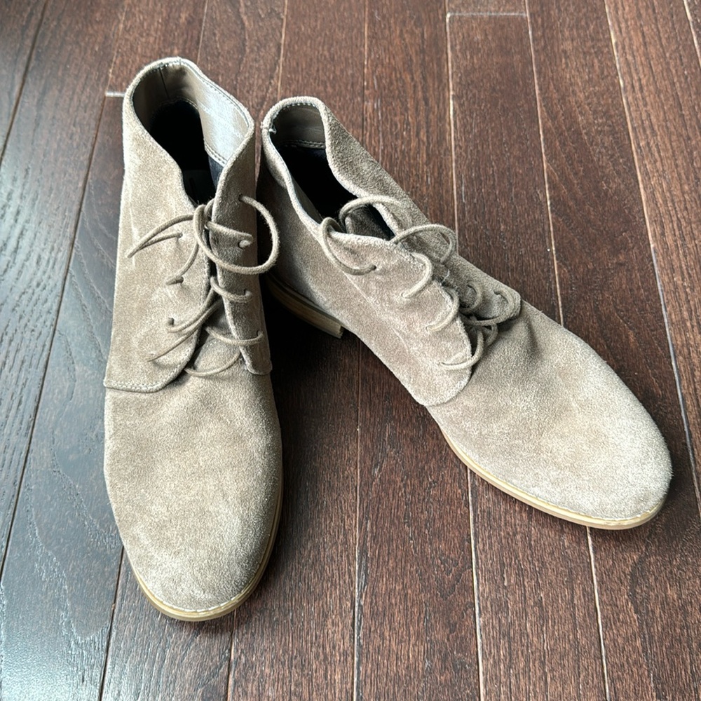 Blondo waterproof booties